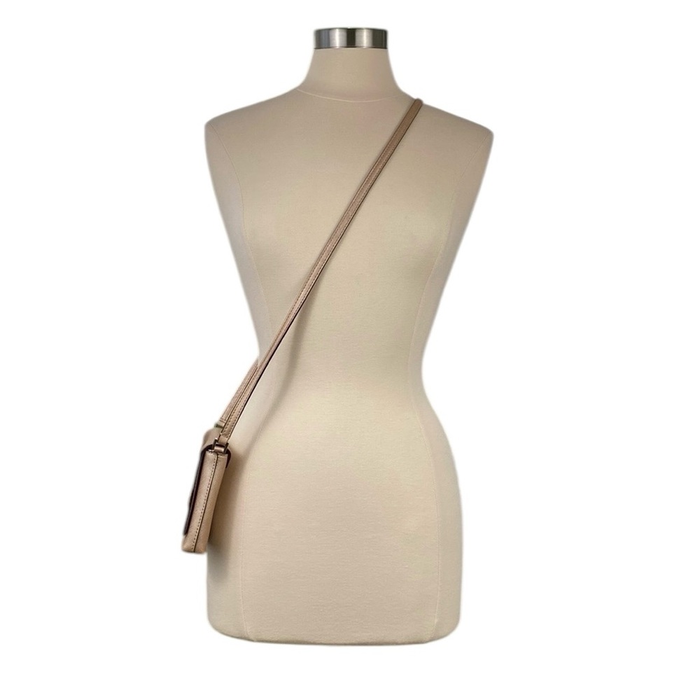 Kate Spade GUC Newberry Lane Sally Rose Gold Leather Turn-lock Crossbody - Picture 4 of 15
